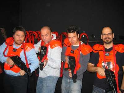 Q-Zar e Bowling